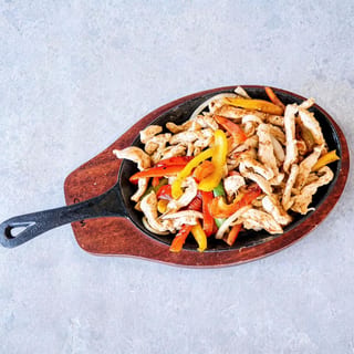 Fajitas / Fajitas de Res o Pollo